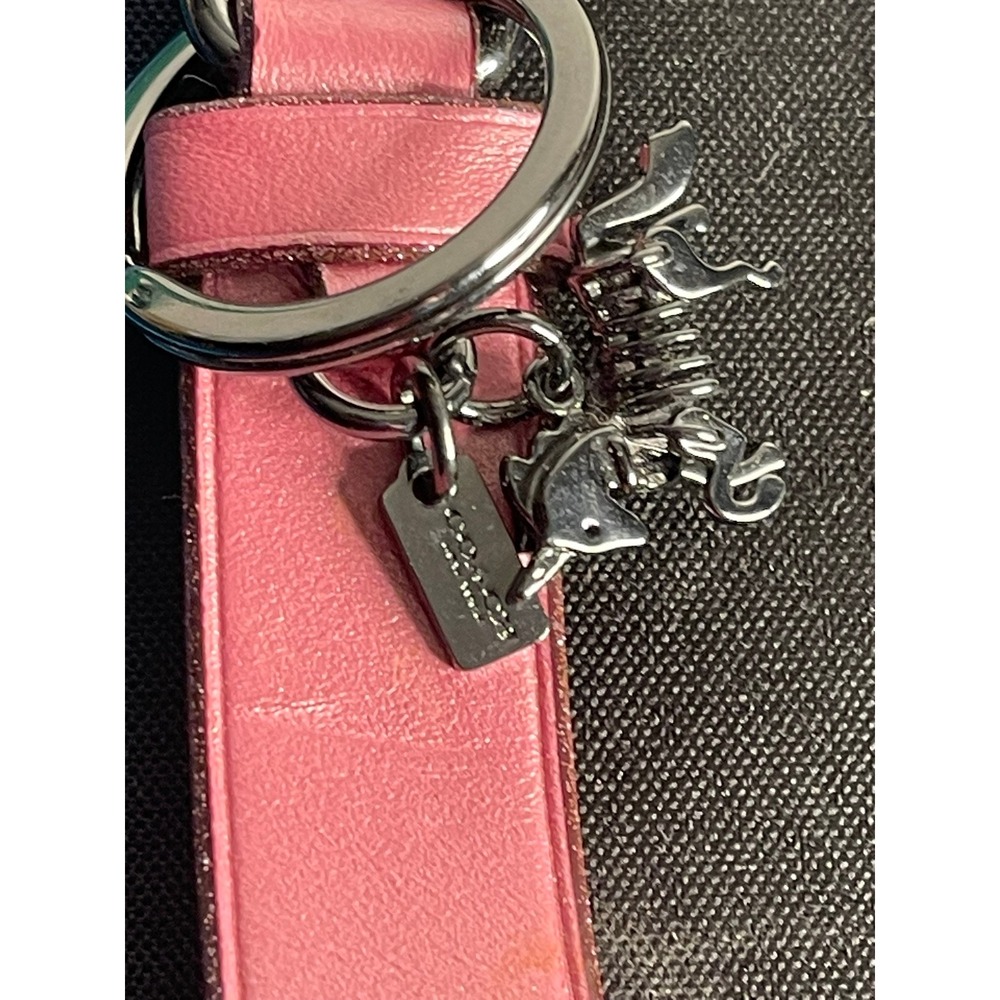 Coach Pink Leather Keychain Bag w/ Unircorn Puzzle Charm - Silver‎ Whimsical - Picture 4 of 5